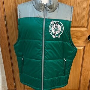 New Without Tags Mitchell & Ness Mens Boston Celtics Ski Puffer Vest